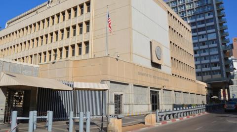 &Epsilon;&pi;&epsilon;ί&gamma;&omicron;&nu; &mu;ή&nu;&upsilon;&mu;&alpha; &tau;&omicron;&upsilon; &pi;&rho;έ&sigma;&beta;&eta; &tau;&omega;&nu; &Eta;&Pi;&Alpha; &sigma;&tau;&omicron; &Iota;&sigma;&rho;&alpha;ή&lambda; &sigma;&tau;&omicron;&upsilon;&sigmaf; &epsilon;&rho;&gamma;&alpha;&zeta;ό&mu;&epsilon;&nu;&omicron;&upsilon;&sigmaf; &sigma;&tau;&eta;&nu; &pi;&rho;&epsilon;&sigma;&beta;&epsilon;ί&alpha;: &laquo;&Alpha;&nu; &theta;έ&lambda;&epsilon;&tau;&epsilon; &nu;&alpha; &phi;ύ&gamma;&epsilon;&tau;&epsilon;, &kappa;ά&nu;&tau;&epsilon; &tau;&omicron; &tau;ώ&rho;&alpha;&raquo;