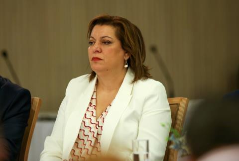 &Tau;&eta;&nu; &sigma;&eta;&mu;&alpha;&sigma;ί&alpha; &tau;&eta;&sigmaf; &gamma;&lambda;ώ&sigma;&sigma;&alpha;&sigmaf; &sigma;&tau;&eta;&nu; &pi;&alpha;&iota;&delta;&epsilon;ί&alpha;, &tau;&omicron;&nu; &pi;&omicron;&lambda;&iota;&tau;&iota;&sigma;&mu;ό &kappa;&alpha;&iota; &tau;&omicron;&nu; &psi;&eta;&phi;&iota;&alpha;&kappa;ό &kappa;ό&sigma;&mu;&omicron; &tau;ό&nu;&iota;&sigma;&epsilon; &eta; &Mu;&iota;&chi;&alpha;&eta;&lambda;ί&delta;&omicron;&upsilon;