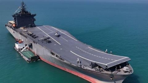 &Alpha;&pi;ά&nu;&tau;&eta;&sigma;&alpha;&nu; &sigma;&tau;&eta;&nu; &Tau;&epsilon;&chi;&epsilon;&rho;ά&nu;&eta; &omicron;&iota; &Eta;&Pi;&Alpha;-&Chi;&tau;ύ&pi;&eta;&sigma;&alpha;&nu; &kappa;&alpha;&iota; &tau;&omicron; &iota;&rho;&alpha;&nu;&iota;&kappa;ό &laquo;&alpha;&epsilon;&rho;&omicron;&pi;&lambda;&alpha;&nu;&omicron;&phi;ό&rho;&omicron; drone&raquo;