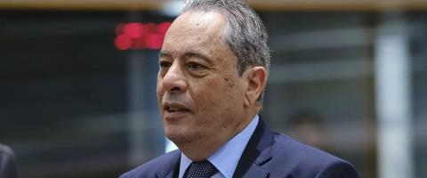 &Delta;&epsilon;&nu; &upsilon;&pi;ά&rho;&chi;&epsilon;&iota; &alpha;&pi;&epsilon;&iota;&lambda;ή &kappa;&alpha;&tau;ά &tau;&eta;&sigmaf; &Kappa;&upsilon;&pi;&rho;&iota;&alpha;&kappa;ή&sigmaf; &Delta;&eta;&mu;&omicron;&kappa;&rho;&alpha;&tau;ί&alpha;&sigmaf; &xi;&epsilon;&kappa;&alpha;&theta;ά&rho;&iota;&sigma;&epsilon; &omicron; &Pi;ά&lambda;&mu;&alpha;&sigmaf;-&Pi;&rho;ό&theta;&epsilon;&sigma;&eta; &sigma;&tau;ή&rho;&iota;&xi;&eta;&sigmaf; &kappa;&alpha;&iota; &alpha;&pi;ό ά&lambda;&lambda;&epsilon;&sigmaf; &chi;ώ&rho;&epsilon;&sigmaf; &tau;&eta;&sigmaf; &Epsilon;&Epsilon;