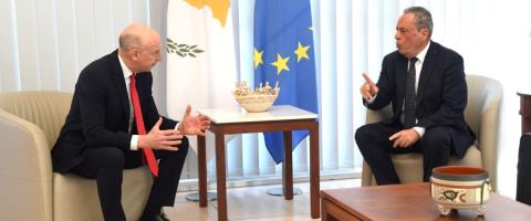 &Alpha;&nu;&tau;ά&lambda;&lambda;&alpha;&xi;&alpha;&nu; &alpha;&pi;ό&psi;&epsilon;&iota;&sigmaf; &gamma;&iota;&alpha; &tau;&eta;&nu; &kappa;&alpha;&tau;ά&sigma;&tau;&alpha;&sigma;&eta; &alpha;&sigma;&phi;&alpha;&lambda;&epsilon;ί&alpha;&sigmaf; &sigma;&tau;&eta; &Mu;έ&sigma;&eta; &Alpha;&nu;&alpha;&tau;&omicron;&lambda;ή &kappa;&alpha;&iota; &Mu;&epsilon;&sigma;ό&gamma;&epsilon;&iota;&omicron; &Pi;ά&lambda;&mu;&alpha;&sigmaf; &kappa;&alpha;&iota; Healey-&Sigma;&upsilon;&mu;&phi;ώ&nu;&eta;&sigma;&alpha;&nu; &epsilon;&nu;ί&sigma;&chi;&upsilon;&sigma;&eta; &epsilon;&pi;&iota;&kappa;&omicron;&iota;&nu;&omega;&nu;ί&alpha;&sigmaf;