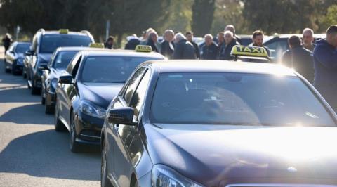 &Omicron;&delta;&eta;&gamma;&omicron;ί &tau;&alpha;&xi;ί &pi;&alpha;&rho;έ&delta;&omega;&sigma;&alpha;&nu; &upsilon;&pi;&omicron;&mu;&nu;ή&mu;&alpha;&tau;&alpha; &sigma;&epsilon; &Beta;&omicron;&upsilon;&lambda;ή &kappa;&alpha;&iota; &Pi;&rho;&omicron;&epsilon;&delta;&rho;&iota;&kappa;ό &delta;&iota;&alpha;&mu;&alpha;&rho;&tau;&upsilon;&rho;ό&mu;&epsilon;&nu;&omicron;&iota; &gamma;&iota;&alpha; &tau;&eta;&nu; &pi;&epsilon;&iota;&rho;&alpha;&tau;&epsilon;ί&alpha; &kappa;&alpha;&iota; &tau;&eta;&nu; &alpha;&pi;&omicron;&upsilon;&sigma;ί&alpha; &Upsilon;&pi;&omicron;&upsilon;&rho;&gamma;&omicron;ύ &Mu;&epsilon;&tau;&alpha;&phi;&omicron;&rho;ώ&nu;