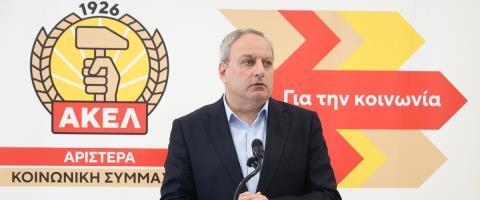 &Zeta;&eta;&tau;ά &pi;&lambda;ά&nu;&omicron; &alpha;&pi;ό &Kappa;&upsilon;&beta;έ&rho;&nu;&eta;&sigma;&eta; &gamma;&iota;&alpha; &pi;&iota;&theta;&alpha;&nu;έ&sigmaf; &omicron;&iota;&kappa;&omicron;&nu;&omicron;&mu;&iota;&kappa;έ&sigmaf; &epsilon;&pi;&iota;&pi;&tau;ώ&sigma;&epsilon;&iota;&sigmaf; &alpha;&pi;ό &pi;ό&lambda;&epsilon;&mu;&omicron; &omicron; &Sigma;&tau;&epsilon;&phi;ά&nu;&omicron;&upsilon;-&laquo;&Alpha;&upsilon;&tau;ή &eta; &delta;&omicron;&upsilon;&lambda;&epsilon;&iota;ά &nu;&alpha; &gamma;ί&nu;&epsilon;&iota; &chi;&omega;&rho;ί&sigmaf; &pi;&omicron;&lambda;&lambda;ή &phi;&alpha;&sigma;&alpha;&rho;ί&alpha;&raquo;