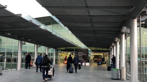 &Upsilon;&Pi;&Epsilon;&Xi;: &Epsilon;&pi;&alpha;&nu;&alpha;&pi;&alpha;&tau;&rho;ί&sigma;&tau;&eta;&kappa;&alpha;&nu; 82 &pi;&rho;ό&sigma;&omega;&pi;&alpha; &alpha;&pi;ό &tau;&eta; &Sigma;&alpha;&omicron;&upsilon;&delta;&iota;&kappa;ή &Alpha;&rho;&alpha;&beta;ί&alpha;