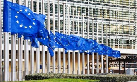 &Kappa;&omicron;&mu;&iota;&sigma;&iota;ό&nu;: &Delta;&iota;&alpha;&delta;&iota;&kappa;&alpha;&sigma;ί&alpha; &epsilon;&pi;ί &pi;&alpha;&rho;&alpha;&beta;ά&sigma;&epsilon;&iota; &kappa;&alpha;&tau;ά 19 &kappa;&rho;&alpha;&tau;ώ&nu;, &alpha;&nu;ά&mu;&epsilon;&sigma;ά &tau;&omicron;&upsilon;&sigmaf; &kappa;&alpha;&iota; &eta; &Kappa;ύ&pi;&rho;&omicron;&sigmaf;, &gamma;&iota;&alpha; &mu;&eta; &upsilon;&pi;&omicron;&beta;&omicron;&lambda;ή &sigma;&chi;&epsilon;&delta;ί&omega;&nu; &alpha;&nu;&alpha;&kappa;&alpha;ί&nu;&iota;&sigma;&eta;&sigmaf; &kappa;&tau;&iota;&rho;ί&omega;&nu;