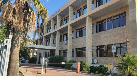 &Pi;&omicron;&iota;&nu;ή &phi;&upsilon;&lambda;ά&kappa;&iota;&sigma;&eta;&sigmaf; &pi;έ&nu;&tau;&epsilon; &epsilon;&tau;ώ&nu; &sigma;&epsilon; 33&chi;&rho;&omicron;&nu;&omicron; &gamma;&iota;&alpha; &tau;&omicron;&nu; &epsilon;&mu;&pi;&rho;&eta;&sigma;&mu;ό &gamma;&kappa;&alpha;&rho;ά&zeta; 58&chi;&rho;&omicron;&nu;&eta;&sigmaf; &sigma;&tau;&eta; &Lambda;ά&rho;&nu;&alpha;&kappa;&alpha;