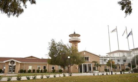 &Psi;&eta;&phi;ί&sigma;&tau;&eta;&kappa;&epsilon; &omicron; &pi;&rho;&omicron;ϋ&pi;&omicron;&lambda;&omicron;&gamma;&iota;&sigma;&mu;ό&sigmaf; &tau;&omicron;&upsilon; &Rho;&Iota;&Kappa; &mu;&epsilon; &alpha;&iota;&chi;&mu;έ&sigmaf; &alpha;&pi;ό &beta;&omicron;&upsilon;&lambda;&epsilon;&upsilon;&tau;έ&sigmaf;-Έ&nu;&tau;&omicron;&nu;&eta; &kappa;&rho;&iota;&tau;&iota;&kappa;ή &gamma;&iota;&alpha; &tau;&eta; &lambda;&epsilon;&iota;&tau;&omicron;&upsilon;&rho;&gamma;ί&alpha; &kappa;&alpha;&iota; &tau;&iota;&sigmaf; &epsilon;&sigma;&omega;&tau;&epsilon;&rho;&iota;&kappa;έ&sigmaf; &alpha;&nu;&tau;&iota;&pi;&alpha;&rho;&alpha;&theta;έ&sigma;&epsilon;&iota;&sigmaf;