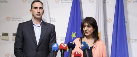 &Delta;&iota;&omicron;&iota;&kappa;&eta;&tau;&iota;&kappa;έ&sigmaf; &alpha;&nu;ά&gamma;&kappa;&epsilon;&sigmaf; &Epsilon;&lambda;&epsilon;&gamma;&kappa;&tau;&iota;&kappa;ή&sigmaf; &kappa;&alpha;&iota; &Pi;&omicron;&lambda;&iota;&tau;&iota;&kappa;ή&sigmaf; Ά&mu;&upsilon;&nu;&alpha;&sigmaf; &delta;&rho;&omicron;&mu;&omicron;&lambda;ό&gamma;&eta;&sigma;&alpha;&nu; &tau;&eta;&nu; &alpha;&pi;ό&sigma;&pi;&alpha;&sigma;&eta; &Pi;&alpha;&pi;ά-&Epsilon;&nu; &alpha;&nu;&alpha;&mu;&omicron;&nu;ή &tau;&eta;&sigmaf; &alpha;&pi;ό&phi;&alpha;&sigma;&eta;&sigmaf; &Epsilon;&Delta;&Upsilon;