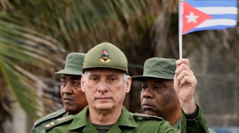 &Upsilon;&pi;ό &tau;&eta;&nu; &pi;ί&epsilon;&sigma;&eta; &tau;&eta;&sigmaf; &omicron;&iota;&kappa;&omicron;&nu;&omicron;&mu;&iota;&kappa;ή&sigmaf; &kappa;&rho;ί&sigma;&eta;&sigmaf; &kappa;&alpha;&iota; &tau;&omicron;&upsilon; &Tau;&rho;&alpha;&mu;&pi; &beta;&rho;ί&sigma;&kappa;&epsilon;&tau;&alpha;&iota; &eta; &Kappa;&omicron;ύ&beta;&alpha;-&Omicron; &pi;&rho;ό&epsilon;&delta;&rho;&omicron;&sigmaf; &Nu;&tau;ί&alpha;&zeta; &Kappa;&alpha;&nu;έ&lambda; &theta;&alpha; &alpha;&pi;&epsilon;&upsilon;&theta;&upsilon;&nu;&theta;&epsilon;ί &sigma;&tau;&alpha; &Mu;&Mu;&Epsilon;