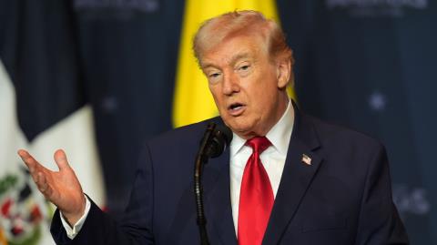 &Tau;&rho;&alpha;&mu;&pi; &gamma;&iota;&alpha; &Iota;&rho;ά&nu;: &laquo;&Tau;&iota; &tau;&iota;&mu;ή &pi;&omicron;&upsilon; &tau;&omicron;&upsilon;&sigmaf; &sigma;&kappa;&omicron;&tau;ώ&nu;&omega;-&Omicron; &pi;ό&lambda;&epsilon;&mu;&omicron;&sigmaf; &theta;&alpha; &tau;&epsilon;&lambda;&epsilon;&iota;ώ&sigma;&epsilon;&iota; ό&tau;&iota; &tau;&omicron; &nu;&iota;ώ&sigma;&omega; &sigma;&tau;&alpha; &kappa;ό&kappa;&alpha;&lambda;ά &mu;&omicron;&upsilon;&raquo;