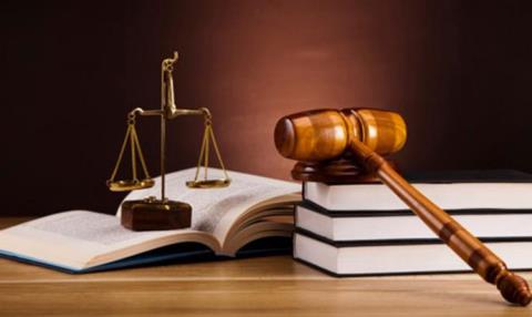 &Pi;ί&sigma;&omega; &alpha;&pi;ό &tau;&alpha; &kappa;ά&gamma;&kappa;&epsilon;&lambda;&alpha; 33&chi;&rho;&omicron;&nu;&omicron;&sigmaf; &pi;&omicron;&upsilon; &pi;&alpha;&rho;έ&sigma;&upsilon;&rho;&epsilon; &kappa;&alpha;&iota; &sigma;&kappa;ό&tau;&omega;&sigma;&epsilon; &mu;&epsilon; &tau;&omicron; ό&chi;&eta;&mu;ά &tau;&omicron;&upsilon; 26&chi;&rho;&omicron;&nu;&omicron;-&Epsilon;&gamma;&kappa;&alpha;&tau;έ&lambda;&epsilon;&iota;&psi;&epsilon; &tau;&eta; &sigma;&kappa;&eta;&nu;ή