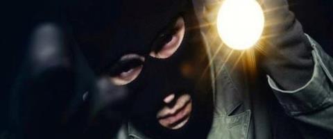 &Epsilon;&pi;&iota;&delta;&rho;&omicron;&mu;ή &kappa;&omicron;&upsilon;&kappa;&omicron;&upsilon;&lambda;&omicron;&phi;ό&rho;&omega;&nu; &mu;&epsilon; ό&pi;&lambda;&alpha; &sigma;&epsilon; &omicron;&iota;&kappa;ί&alpha; &sigma;&tau;&eta; &Lambda;&epsilon;&mu;&epsilon;&sigma;ό-&Chi;&tau;ύ&pi;&eta;&sigma;&alpha;&nu; &tau;&omicron; &kappa;&omicron;&upsilon;&delta;&omicron;ύ&nu;&iota; &kappa;&alpha;&iota; &mu;&pi;&omicron;ύ&kappa;&alpha;&rho;&alpha;&nu; &mu;έ&sigma;&alpha;