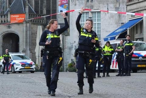 Έ&kappa;&rho;&eta;&xi;&eta; &sigma;&epsilon; &epsilon;&beta;&rho;&alpha;ϊ&kappa;ό &sigma;&chi;&omicron;&lambda;&epsilon;ί&omicron; &sigma;&tau;&omicron; Ά&mu;&sigma;&tau;&epsilon;&rho;&nu;&tau;&alpha;&mu;-&Iota;&sigma;&lambda;&alpha;&mu;&iota;&sigma;&tau;&iota;&kappa;ή &omicron;&rho;&gamma;ά&nu;&omega;&sigma;&eta; &alpha;&nu;έ&lambda;&alpha;&beta;&epsilon; &tau;&eta;&nu; &epsilon;&upsilon;&theta;ύ&nu;&eta;