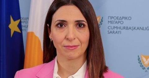 &Mu;. &Rho;&alpha;&omicron;&upsilon;&nu;ά: &Sigma;&upsilon;&nu;&epsilon;&chi;ί&zeta;&omicron;&upsilon;&mu;&epsilon; &nu;&alpha; &pi;&alpha;&rho;&alpha;&delta;ί&delta;&omicron;&upsilon;&mu;&epsilon; έ&rho;&gamma;&omicron; &sigma;&epsilon; ό&lambda;&omicron; &tau;&omicron; &phi;ά&sigma;&mu;&alpha; &epsilon;&upsilon;&rho;&omega;&pi;&alpha;ϊ&kappa;ή&sigmaf; &alpha;&tau;&zeta;έ&nu;&tau;&alpha;&sigmaf;