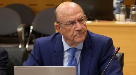 &Upsilon;&pi;ό &epsilon;&pi;&epsilon;&xi;&epsilon;&rho;&gamma;&alpha;&sigma;ί&alpha; &sigma;&epsilon;&nu;ά&rho;&iota;&alpha; &kappa;&alpha;&iota; &mu;έ&tau;&rho;&alpha; &alpha;&pi;ό &tau;&eta;&nu; &Kappa;&upsilon;&beta;έ&rho;&nu;&eta;&sigma;&eta; &gamma;&iota;&alpha; ά&mu;&beta;&lambda;&upsilon;&nu;&sigma;&eta; &epsilon;&pi;&iota;&pi;&tau;ώ&sigma;&epsilon;&omega;&nu; &pi;&omicron;&lambda;έ&mu;&omicron;&upsilon;-&Pi;&alpha;&rho;&alpha;&kappa;&omicron;&lambda;&omicron;&upsilon;&theta;&omicron;ύ&nu; &tau;&iota;&sigmaf; &epsilon;&xi;&epsilon;&lambda;ί&xi;&epsilon;&iota;&sigmaf;