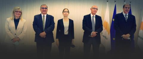 &Delta;&iota;&epsilon;&upsilon;&rho;ύ&nu;&omicron;&nu;&tau;&alpha;&iota; &omicron;&iota; &upsilon;&pi;&omicron;&chi;&rho;&epsilon;ώ&sigma;&epsilon;&iota;&sigmaf; &tau;&eta;&sigmaf; &Alpha;&rho;&chi;ή&sigmaf; &Kappa;&alpha;&tau;ά &tau;&eta;&sigmaf; &Delta;&iota;&alpha;&phi;&theta;&omicron;&rho;ά&sigmaf;-&Epsilon;&nu;&eta;&mu;&epsilon;&rho;ώ&nu;&epsilon;&tau;&alpha;&iota; &omicron; &Epsilon;&phi;. &Phi;&omicron;&rho;&omicron;&lambda;&omicron;&gamma;ί&alpha;&sigmaf; &alpha;&nu; &delta;&iota;&alpha;&pi;&iota;&sigma;&tau;&omega;&theta;&omicron;ύ&nu; &alpha;&delta;&iota;&kappa;ή&mu;&alpha;&tau;&alpha; &delta;&iota;&alpha;&phi;&theta;&omicron;&rho;ά&sigmaf; &alpha;&pi;ό &alpha;&xi;&iota;&omega;&mu;&alpha;&tau;&omicron;ύ class=