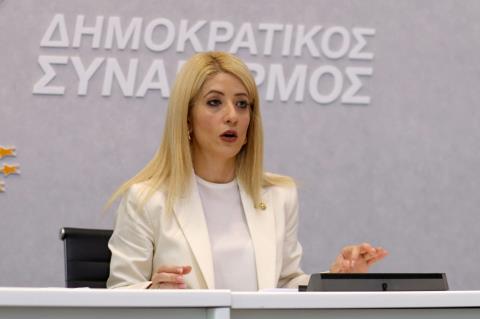 &Alpha;. &Delta;&eta;&mu;&eta;&tau;&rho;ί&omicron;&upsilon;: &Pi;&rho;έ&pi;&epsilon;&iota; &nu;&alpha; &delta;&iota;&alpha;&sigma;&omega;&theta;&epsilon;ί &omicron; &tau;&omicron;&upsilon;&rho;&iota;&sigma;&mu;ό&sigmaf;, &eta; &alpha;&nu;ά&pi;&tau;&upsilon;&xi;&eta; &kappa;&alpha;&iota; &eta; &omicron;&iota;&kappa;&omicron;&nu;&omicron;&mu;ί&alpha; &mu;&alpha;&sigmaf;