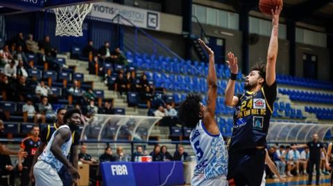 Εκτός έδρας νίκη με ανατροπή της TRIA EKA ΑΕΛ επί του Απόλλωνα για Basket League