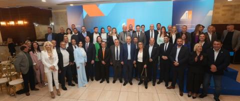 &Alpha;&iota;&chi;&mu;έ&sigmaf; &Kappa;&alpha;&rho;&omicron;&gamma;&iota;ά&nu; &mu;&epsilon; &alpha;&upsilon;&tau;&omicron;&kappa;&rho;&iota;&tau;&iota;&kappa;ή &kappa;&alpha;&iota; &sigma;&iota;&gamma;&omicron;&upsilon;&rho;&iota;ά &gamma;&iota;&alpha; &delta;&iota;ά&psi;&epsilon;&upsilon;&sigma;&eta; &delta;&eta;&mu;&omicron;&sigma;&kappa;&omicron;&pi;ή&sigma;&epsilon;&omega;&nu; &alpha;&pi;ό &Delta;&Eta;&Pi;&Alpha;-&laquo;&Sigma;&tau;&iota;&sigmaf; 24 &tau;&omicron;&upsilon; &Mu;ά&eta; &theta;&alpha; &alpha;&nu;&alpha;&tau;&rho;έ&psi;&omicron;&upsilon;&mu;&epsilon; &pi;ά&lambda;&iota; &tau;&iota;&sigmaf; &Kappa;&alpha;&sigma;&sigma;ά&nu;&delta;&rho;&epsilon;&sigmaf;&raquo;