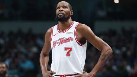 Παράπονα για τα σφυρίγματα που παίρνει ο Ντουράντ: «Είναι ο GOAT, αλλά...»