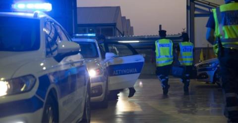 &Tau;έ&sigma;&sigma;&epsilon;&rho;&iota;&sigmaf; &sigma;&upsilon;&lambda;&lambda;ή&psi;&epsilon;&iota;&sigmaf; &alpha;&pi;ό &tau;&omicron;&upsilon;&sigmaf; &sigma;&tau;&omicron;&chi;&epsilon;&upsilon;&mu;έ&nu;&omicron;&upsilon;&sigmaf; &epsilon;&lambda;έ&gamma;&chi;&omicron;&upsilon;&sigmaf; &tau;&eta;&sigmaf; &Alpha;&sigma;&tau;&upsilon;&nu;&omicron;&mu;ί&alpha;&sigmaf;-&Kappa;&alpha;&tau;&alpha;&gamma;&gamma;έ&lambda;&theta;&eta;&kappa;&alpha;&nu; &pi;έ&rho;&alpha;&nu; &tau;&omega;&nu; 300 &omicron;&delta;&eta;&gamma;ώ&nu;