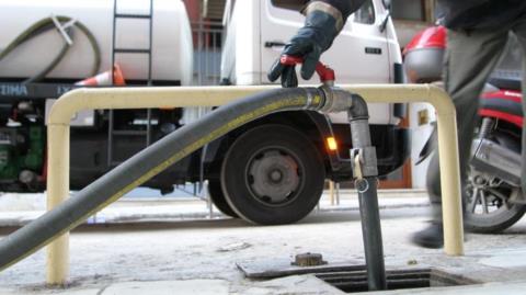 Έντονη αντίδραση Συνδέσμου Καταναλωτών για τα μέτρα της Κυβέρνησης-Ζητούν φοροελάφρυνση στο πετρέλαιο θέρμανσης