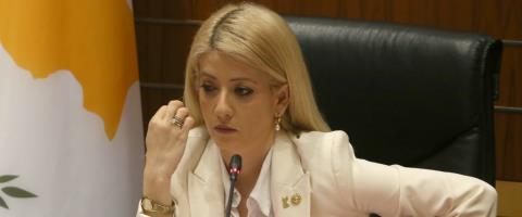 Ά&nu;&omicron;&iota;&xi;&epsilon; &tau;&alpha; &chi;&alpha;&rho;&tau;&iota;ά &tau;&eta;&sigmaf; &kappa;&alpha;&iota; έ&beta;&alpha;&lambda;&epsilon; &tau;&eta;&nu; &upsilon;&pi;&omicron;&psi;&eta;&phi;&iota;ό&tau;&eta;&tau;ά &tau;&eta;&sigmaf; &gamma;&iota;&alpha; &tau;&eta;&nu; &Pi;&rho;&omicron;&epsilon;&delta;&rho;ί&alpha; &tau;&eta;&sigmaf; &Beta;&omicron;&upsilon;&lambda;ή&sigmaf; &sigma;&tau;&omicron; &tau;&rho;&alpha;&pi;έ&zeta;&iota; &eta; &Alpha;&nu;&nu;ί&tau;&alpha;-&laquo;&Tau;ί&mu;&eta;&sigma;&alpha; ό&pi;&omega;&sigmaf; &pi;&rho;έ&pi;&epsilon;&iota; &tau;&omicron;&nu; &theta;&epsilon;&sigma;&mu;ό&raquo;