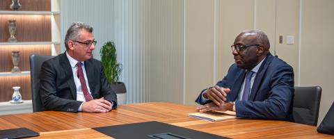 &Alpha;&nu;&tau;ά&lambda;&lambda;&alpha;&xi;&epsilon; &alpha;&pi;ό&psi;&epsilon;&iota;&sigmaf; &mu;&epsilon; &tau;&omicron;&nu; &Epsilon;&iota;&delta;&iota;&kappa;ό &Alpha;&nu;&tau;&iota;&pi;&rho;ό&sigma;&omega;&pi;&omicron; &omicron;