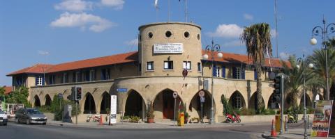 &Sigma;&tau;&omicron; &kappa;&epsilon;&lambda;ί &gamma;&iota;&alpha; &delta;ύ&omicron; &chi;&rho;ό&nu;&iota;&alpha; &gamma;&iota;&alpha; &lambda;&eta;&sigma;&tau;&epsilon;ί&alpha; &sigma;&epsilon; &pi;&epsilon;&rho;ί&pi;&tau;&epsilon;&rho;&omicron; 19&chi;&rho;&omicron;&nu;&omicron;&sigmaf;-&Alpha;&pi;&epsilon;ί&lambda;&eta;&sigma;&epsilon; &tau;&omicron;&nu; 25&chi;&rho;&omicron;&nu;&omicron; &epsilon;&rho;&gamma;&alpha;&zeta;ό&mu;&epsilon;&nu;&omicron; &mu;&alpha;&zeta;ί &mu;&epsilon; ά&lambda;&lambda;&alpha; &tau;&rho;ί&alpha; &pi;&rho;ό&sigma;&omega;&pi;&alpha; &kappa;&alpha;&iota; έ&kappa;&lambda;&epsilon;&psi;&alpha;&nu; &tau;&alpha; &chi;&rho;ή&mu;&alpha;&tau;&alpha;