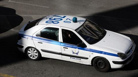 Τρόμος για 38χρονη στην Κόρινθο-Την ξυλοκόπησαν ο πρώην της με τη νυν φίλη του και της έριξαν νέφτι στο πρόσωπο