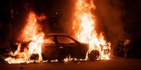 Πυρκαγιά σε όχημα στη Λεμεσό-Έρευνες για τα αίτια, ήταν σταθμευμένο σε ανοιχτό χώρο