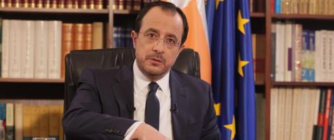 &Pi;&rho;ώ&tau;&eta; &alpha;&nu;&tau;ί&delta;&rho;&alpha;&sigma;&eta; &Chi;&rho;&iota;&sigma;&tau;&omicron;&delta;&omicron;&upsilon;&lambda;ί&delta;&eta; &gamma;&iota;&alpha; &Delta;&rho;&omicron;&upsilon;&sigma;&iota;ώ&tau;&eta;-&Delta;&epsilon;ί&chi;&nu;&epsilon;&iota; &pi;&alpha;&rho;ά&delta;&omicron;&sigma;&eta; &sigma;&tau;&omicron;&iota;&chi;&epsilon;ί&omega;&nu; &sigma;&epsilon; &Alpha;&sigma;&tau;&upsilon;&nu;&omicron;&mu;ί&alpha; &kappa;&alpha;&iota; &mu;&epsilon;&tau;ά &alpha;&pi;&omicron;&phi;ά&sigma;&epsilon;&iota;&sigmaf; &alpha;&pi;ό &tau;&omicron; &Upsilon;&pi;&omicron;&upsilon;&rho;&gamma;&iota;&kappa;ό &gamma;&iota;&alpha; &alpha;&nu;&epsilon;&xi;ά&rho;&tau;&eta;&tau;&omicron;&upsilon;&sigmaf;