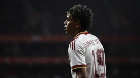 Το ξέσπασμα του Γιαμάλ για τα ισλαμοφοβικά συνθήματα-«Είμαι Μουσουλμάνος, δόξα τω θεώ»