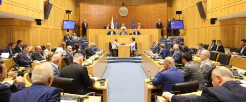 &Nu;έ&alpha; &Beta;&omicron;&upsilon;&lambda;ή &sigma;&epsilon; &sigma;ύ&nu;&theta;&epsilon;&sigma;&eta;, &alpha;&lambda;&lambda;ά &kappa;&alpha;&iota; &delta;&iota;&alpha;&delta;&iota;&kappa;&alpha;&sigma;ί&epsilon;&sigmaf;-&Eta; &epsilon;&kappa;&lambda;&omicron;&gamma;ή &Pi;&rho;&omicron;έ&delta;&rho;&omicron;&upsilon;, &omicron; &gamma;&eta;&rho;&alpha;&iota;ό&tau;&epsilon;&rho;&omicron;&sigmaf; &pi;&omicron;&upsilon; &delta;&epsilon;&nu; &theta;&alpha; &pi;&rho;&omicron;&epsilon;&delta;&rho;&epsilon;ύ&epsilon;&iota; &kappa;&alpha;&iota; &omicron;&iota;... on air &sigma;&upsilon;&nu;&epsilon;&delta;&rho;ί&epsilon;&sigmaf; &tau;&omega;&nu; &Epsilon;&pi;&iota;&tau;&rho;&omicron;&pi;ώ&nu;