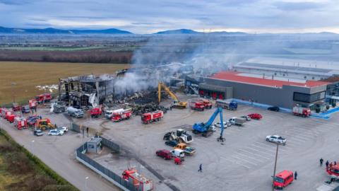 Στη δημοσιότητα το πόρισμα για τη φονική πυρκαγιά στη Βιολέτα-«Η εγκατάσταση του σωλήνα παρουσίαζε αποκλίσεις από τις απαιτήσεις»