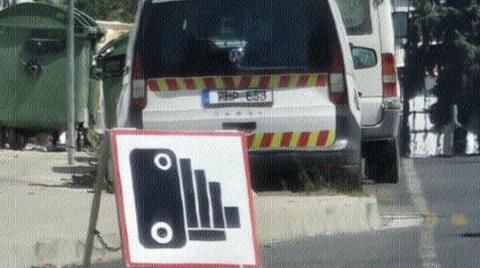 Ά&nu;&omicron;&iota;&xi;&epsilon; &tau;&eta;&nu; &pi;ό&rho;&tau;&alpha; &omicron;&chi;ή&mu;&alpha;&tau;&omicron;&sigmaf; &kappa;&iota;&nu;&eta;&tau;ή&sigmaf; &kappa;ά&mu;&epsilon;&rho;&alpha;&sigmaf;, &phi;ώ&nu;&alpha;&zeta;&epsilon; &kappa;&alpha;&iota; &alpha;&pi;&epsilon;&iota;&lambda;&omicron;ύ&sigma;&epsilon; &tau;&omicron;&nu; &omicron;&delta;&eta;&gamma;ό-&Chi;&epsilon;&iota;&rho;&omicron;&pi;έ&delta;&epsilon;&sigmaf; &sigma;&epsilon; 61&chi;&rho;&omicron;&nu;&omicron;