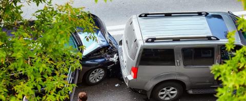 Δίνει ανάσα στο κυκλοφοριακό η μετακίνηση οχημάτων μετά από τροχαία-Πρόστιμο 1000 ευρώ σε όσους δεν ακολουθούν το Νόμο