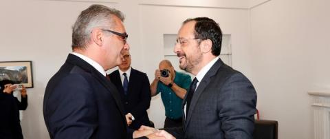 Πέταξε το γάντι στον Ερχιουρμάν λίγο πριν το τετ α τετ ο Χριστοδουλίδης-Καμιά συνάντηση δεν είναι τυπική, θετικό αποτέλεσμα αν υπάρξει ανταπόκριση