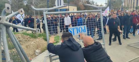 Έ&nu;&tau;&alpha;&sigma;&eta; &kappa;&alpha;&iota; &epsilon;&pi;&epsilon;&iota;&sigma;ό&delta;&iota;&alpha; &sigma;&tau;&alpha; &kappa;&alpha;&tau;&epsilon;&chi;ό&mu;&epsilon;&nu;&alpha; &gamma;&iota;&alpha; &tau;&eta;&nu; &Alpha;&Tau;&Alpha;, &sigma;&upsilon;&nu;&epsilon;&chi;ί&zeta;&epsilon;&tau;&alpha;&iota;