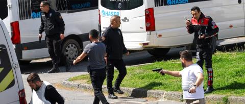 ΒΙΝΤΕΟ: Ένοπλη επίθεση στο ισραηλινό προξενείο στην Κωνσταντινούπολη-Νεκροί δύο δράστες, τραυματίστηκαν και αστυνομικοί