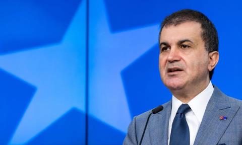 &Tau;&alpha; &rho;ί&chi;&nu;&epsilon;&iota; &kappa;&alpha;&iota; &pi;ά&lambda;&iota; &sigma;&tau;&eta;&nu; &Kappa;&Delta; &omicron; &Tau;&sigma;έ&lambda;&iota;&kappa;-&laquo;&Omicron;&iota; &kappa;&iota;&nu;ή&sigma;&epsilon;&iota;&sigmaf; &sigma;&tau;ή&rho;&iota;&xi;&eta;&sigmaf; &alpha;&upsilon;&xi;ά&nu;&omicron;&upsilon;&nu; &tau;&eta;&nu; έ&nu;&tau;&alpha;&xi;&eta; &sigma;&tau;&eta;&nu; &pi;&epsilon;&rho;&iota;&omicron;&chi;ή&raquo;