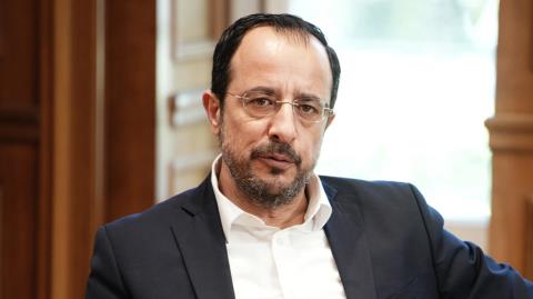 &Alpha;&phi;ή&nu;&epsilon;&iota; &alpha;&nu;&omicron;&iota;&chi;&tau;ό &tau;&omicron; &epsilon;&nu;&delta;&epsilon;&chi;ό&mu;&epsilon;&nu;&omicron; &alpha;&nu;&alpha;&pi;&omicron;&mu;&pi;ή&sigmaf; &tau;&omega;&nu; &nu;ό&mu;&omega;&nu; &gamma;&iota;&alpha; &epsilon;&kappa;&pi;&omicron;&iota;ή&sigma;&epsilon;&iota;&sigmaf; &omicron; &Pi;&rho;ό&epsilon;&delta;&rho;&omicron;&sigmaf;-&laquo;&Xi;&epsilon;&kappa;ί&nu;&eta;&sigma;&epsilon; &mu;&epsilon;&lambda;έ&tau;&eta;, &sigma;ύ&nu;&tau;&omicron;&mu;&alpha; &theta;&alpha; &tau;&omicron;&pi;&omicron;&theta;&epsilon;&tau;&eta;&theta;&omicron;ύ&mu;&epsilon;&raquo;