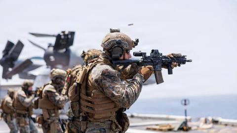 Νέο σενάριο από το Reuters για τις προθέσεις του Τραμπ-Εξετάζει την απόσυρση μέρους των αμερικανικών στρατευμάτων από την Ευρώπη