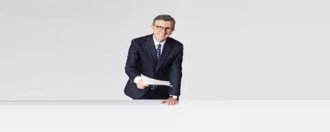 Ο Άρης Πορτοσάλτε κράτησε τον σταυρό στην περιφορά του Επιταφίου στην Κωνσταντινούπολη