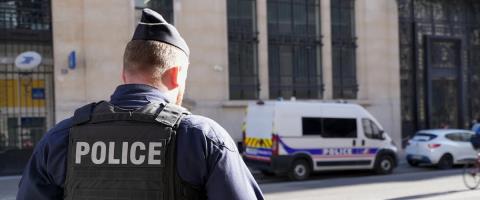 Γαλλία: Πατέρας κρατούσε τον 9χρονο γιο του κλειδωμένο σε βαν ανάμεσα σε σκουπίδια