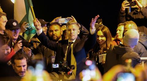 Θρίαμβος Μαγιάρ επί του Όρμπαν στην Ουγγαρία-Ποιοι κερδίζουν και ποιοι χάνουν από την αλλαγή σκυτάλης μετά από 16 χρόνια