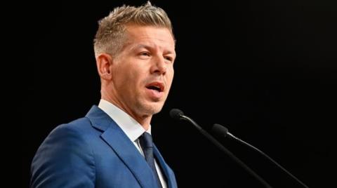 &Mu;&pi;&lambda;ό&kappa;&omicron; &Mu;ά&gamma;&iota;&alpha;&rho; &sigma;&tau;&eta;&nu; &Omicron;&upsilon;&kappa;&rho;&alpha;&nu;ί&alpha;-&laquo;&Eta; &Omicron;&upsilon;&gamma;&gamma;&alpha;&rho;ί&alpha; &delta;&epsilon;&nu; &theta;&alpha; &sigma;&tau;&eta;&rho;ί&xi;&epsilon;&iota; &tau;&eta;&nu; &tau;&alpha;&chi;&epsilon;ί&alpha; έ&nu;&tau;&alpha;&xi;ή &tau;&eta;&sigmaf; &sigma;&tau;&eta;&nu; &Epsilon;&Epsilon;&raquo;