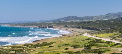 Στα πρόσωπα που είχαν δηλωθεί ελλείπον πριν ένα χρόνο στρέφονται οι έρευνες για τον νεκρό στον Ακάμα-Διενεργείται την Πέμπτη η νεκροτομή