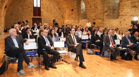 &Pi;&rho;&alpha;&gamma;&mu;&alpha;&tau;&omicron;&pi;&omicron;&iota;ή&theta;&eta;&kappa;&epsilon; &eta; &epsilon;&nu;&alpha;&rho;&kappa;&tau;ή&rho;&iota;&alpha; &sigma;&upsilon;&nu;&epsilon;&delta;&rho;ί&alpha; &tau;&omicron;&upsilon; Territorial Futures Forum &sigma;&tau;&eta; &Lambda;&epsilon;&upsilon;&kappa;&omega;&sigma;ί&alpha;-&Epsilon;&nu;&tau;ά&sigma;&sigma;&epsilon;&tau;&alpha;&iota; &sigma;&tau;&omicron; &pi;&lambda;&alpha;ί&sigma;&iota;&omicron; &tau;&eta;&sigmaf; &Kappa;&upsilon;&pi;&rho;&iota;&alpha;&kappa;ή&sigmaf; &Pi;&rho;&omicron;&epsilon;&delta;&rho;ί&alpha;&sigmaf; &Epsilon;&Epsilon;