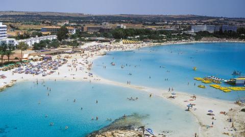 &Sigma;&upsilon;&gamma;&kappa;&rho;&alpha;&tau;&eta;&mu;έ&nu;&eta; &alpha;&iota;&sigma;&iota;&omicron;&delta;&omicron;&xi;ί&alpha; &gamma;&iota;&alpha; &tau;&omicron;&nu; &tau;&omicron;&upsilon;&rho;&iota;&sigma;&mu;ό &sigma;&tau;&eta;&nu; &Alpha;&gamma;ί&alpha; &Nu;ά&pi;&alpha;-&Gamma;ύ&rho;&omega; &sigma;&tau;&omicron; 40% &mu;&epsilon;&iota;&omega;&mu;έ&nu;&eta; &pi;&lambda;&eta;&rho;ό&tau;&eta;&tau;&alpha; &tau;&omicron;&nu; &Alpha;&pi;&rho;ί&lambda;&iota;&omicron;